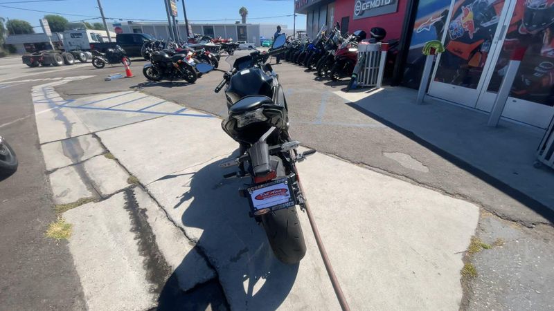 Used 2025 Kawasaki NINJA 650 Image 2