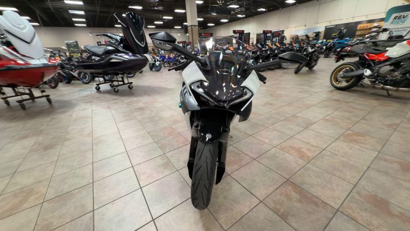 New 2026 CFMOTO 675SS Image 4