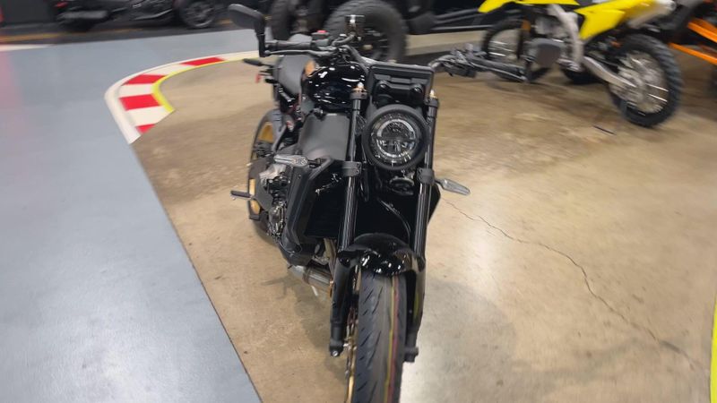 New 2026 Yamaha XSR900 Image 7