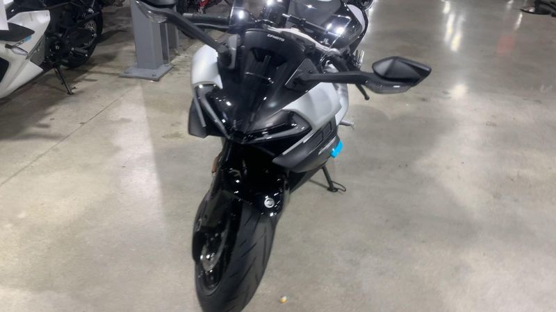 New 2025 CFMOTO 675SS Image 2