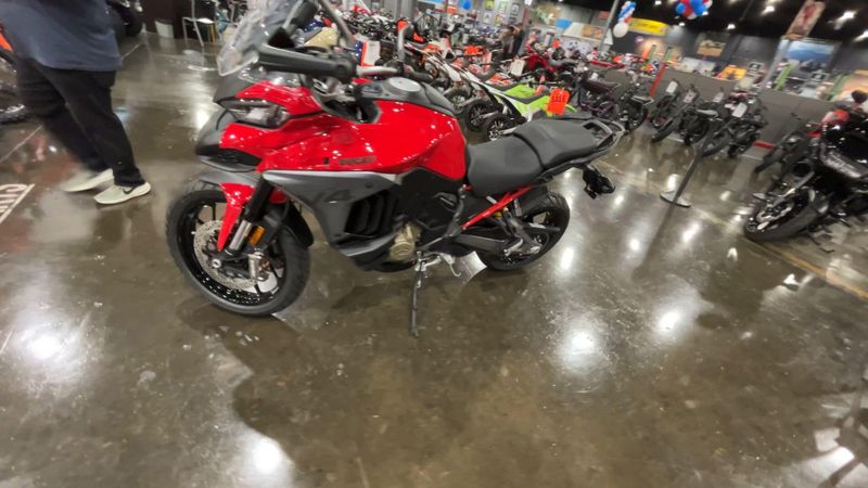 New 2026 Ducati MULTISTRADA V4 Image 4
