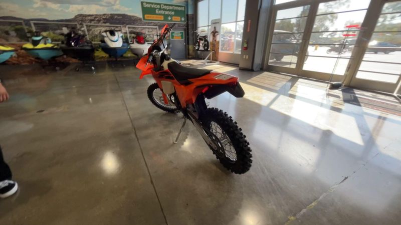 New 2027 KTM 300 XC-W Image 7