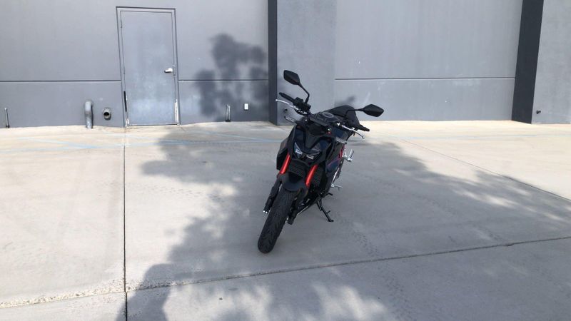 New 2026 Honda CB750 HORNET E-CLUTCH Image 4