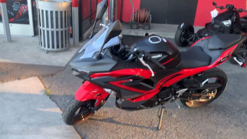 New 2025 Kawasaki NINJA 500 ABS Image 4