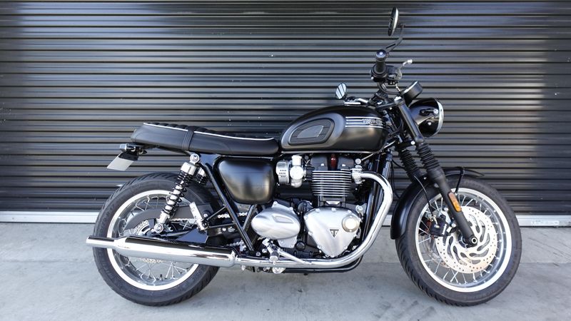New 2025 Triumph Bonneville T120 