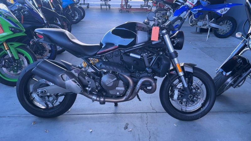 Used 2016 Ducati Monster 821 Dark Image 5