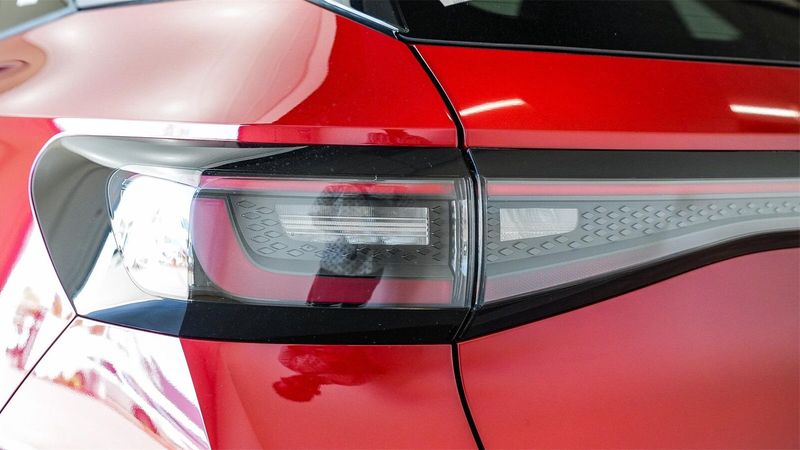 New 2025 Volkswagen ID.4 Pro SImage 8