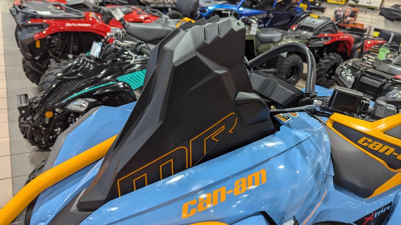 2025 Can-Am RENEGADE XMR 1000R SCANDI BLUE AND ORANGE CRUSHImage 8