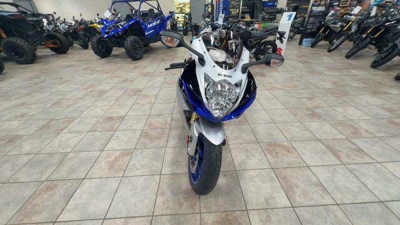 New 2026 Suzuki GSX-R750 Image 7