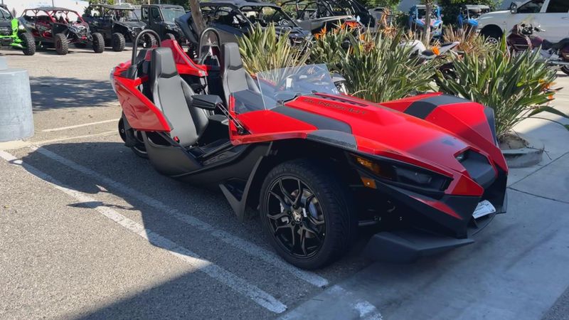 New 2025 Polaris SLINGSHOT S AUTODRIVE Image 6