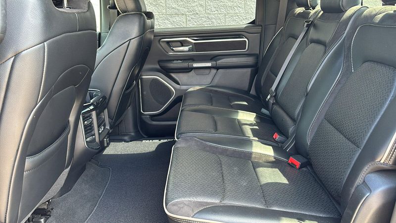2022 RAM 1500 LaramieImage 8