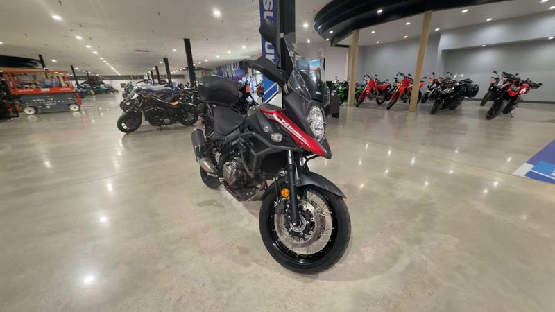 Used 2021 Suzuki V-STROM 650XT CA Image 3