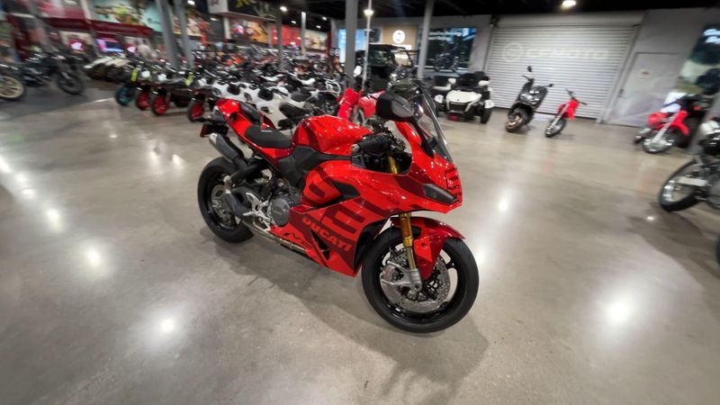 New 2027 Ducati PANIGALE V2 MM93 Image 2