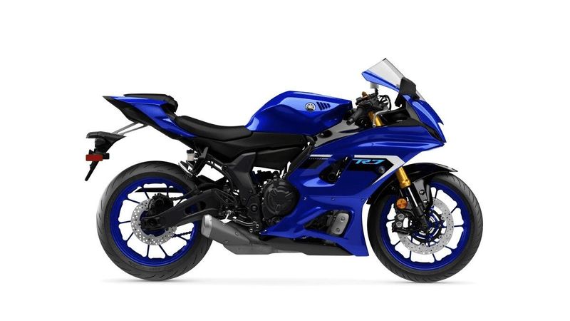 Used 2025 Yamaha YZF-R7 CA 
