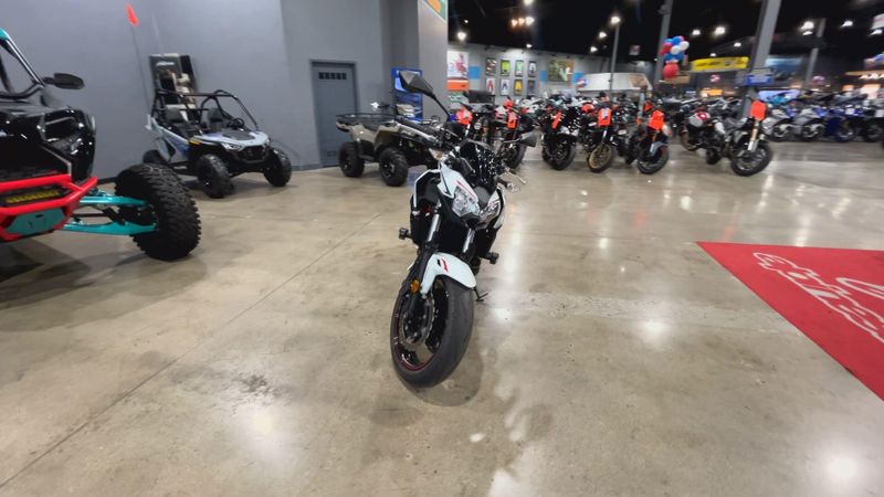 2022 Kawasaki Z650 ABS Image 3