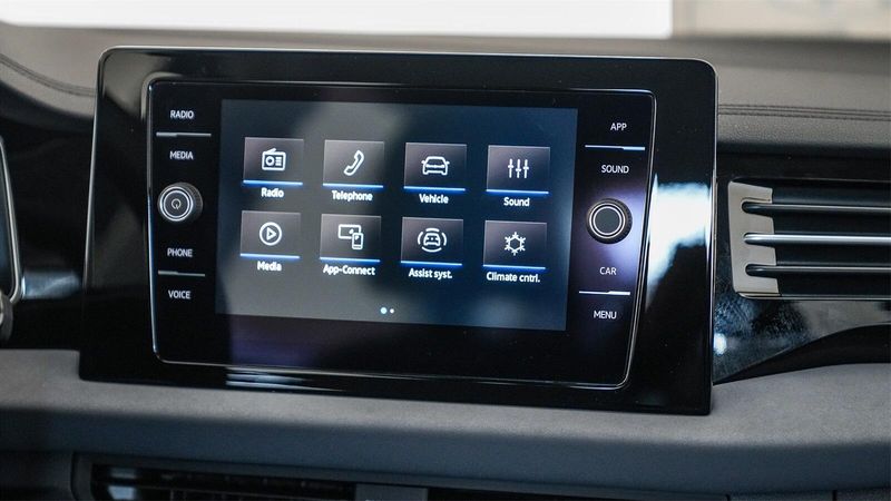 New 2025 Volkswagen Jetta 1.5T SEImage 15
