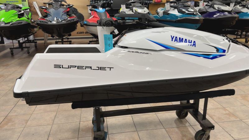 New 2025 Yamaha Superjet Image 9