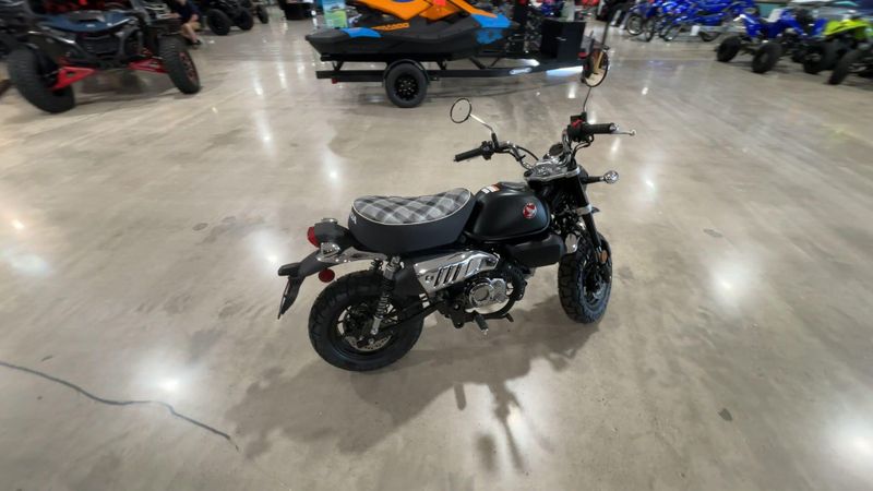 New 2026 Honda MONKEY ABS Image 4