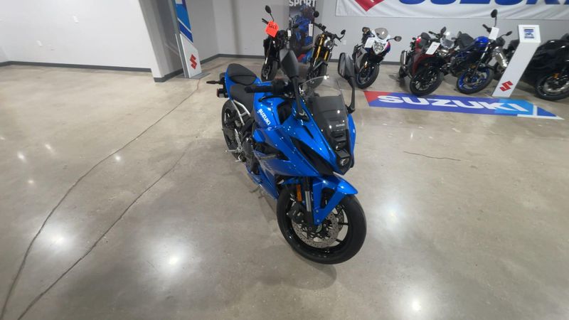 New 2026 Suzuki GSX-8R Image 6