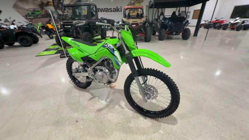 New 2026 Kawasaki KLX140R Image 2