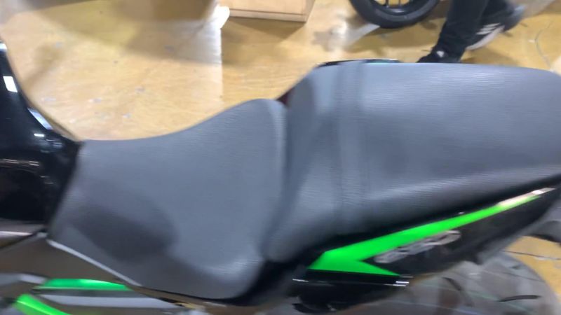 New 2025 Kawasaki Z650 ABS Image 8