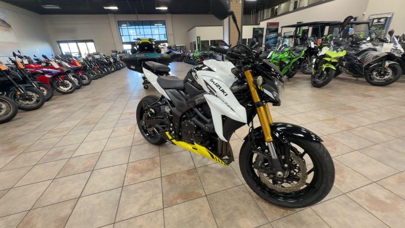 Used 2023 Suzuki GSX-S750 ABS Image 3
