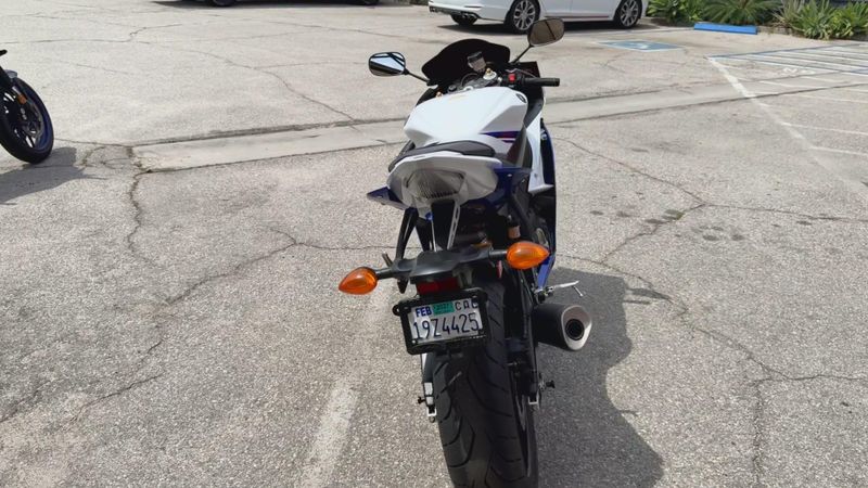 Used 2014 Yamaha YZF R6 Image 3