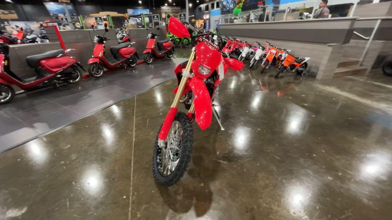 2025 Honda CRF450X  in a RED exterior color. Del Amo Motorsports of Redondo Beach (424) 390-7811 delamomotorsports.com 