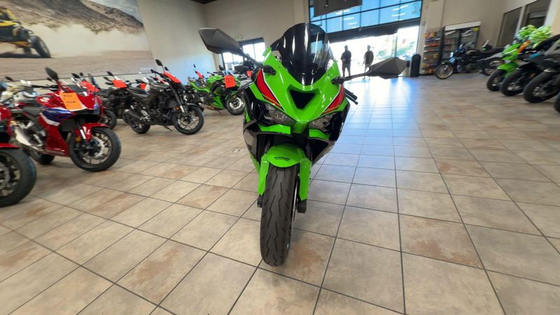 Used 2024 Kawasaki NINJA ZX-6R KRT EDITION ABS Image 4