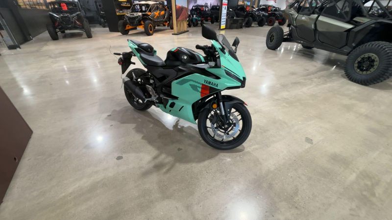New 2026 Yamaha YZF-R3 ABS Image 5