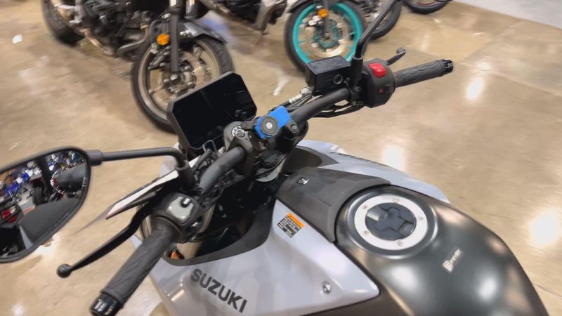 Used 2024 Suzuki GSX-8S CA Image 2