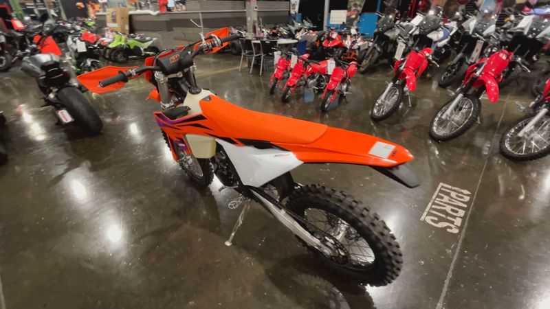 New 2024 KTM 500 XW-F Image 6