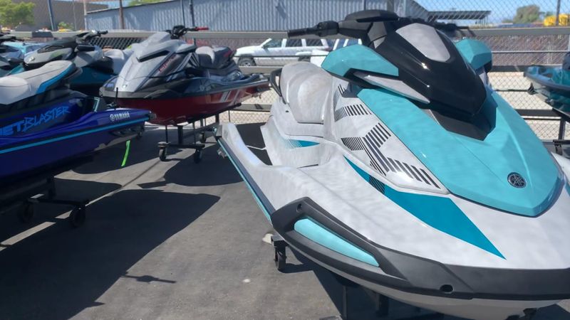 New 2025 Yamaha VX Image 9