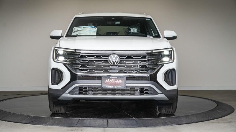 2025 Volkswagen Atlas Cross Sport 2.0T SEImage 6