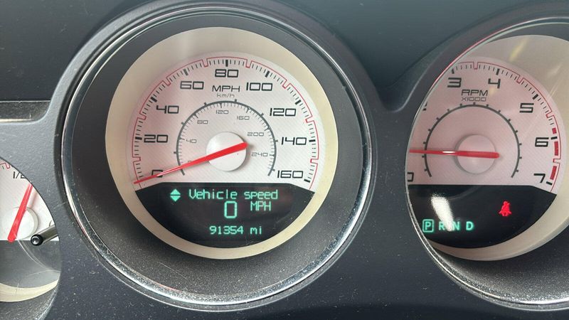 2013 Dodge Challenger R/T Classic photo 8