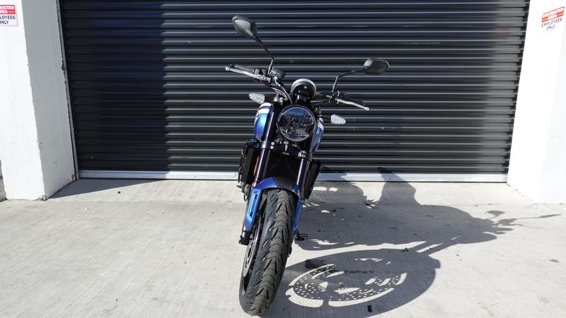 New 2025 Triumph Trident 660 