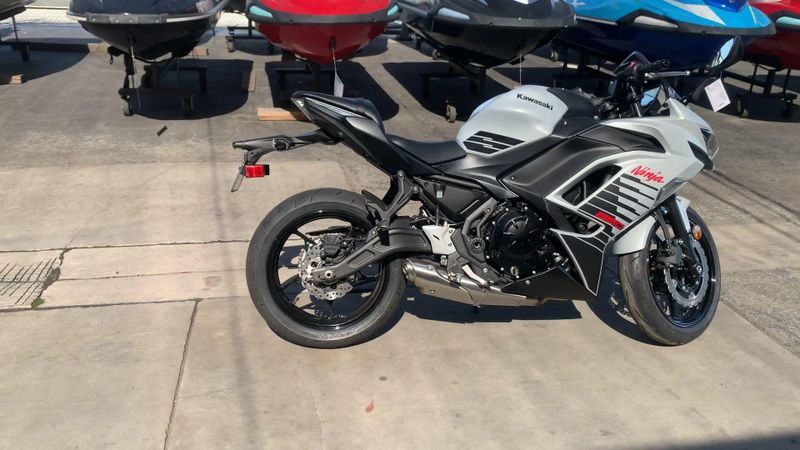 New 2026 Kawasaki NINJA 650 ABS Image 9