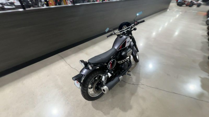 Used 2017 Yamaha SCR950 Image 3