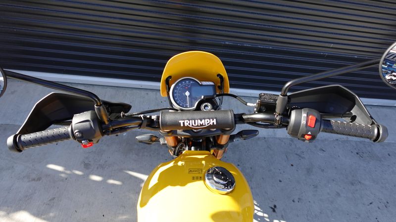 New 2026 Triumph Scrambler 400 XC 