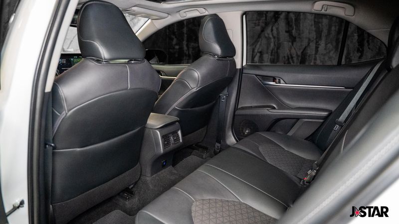 2021 Toyota Camry XSE photo 15
