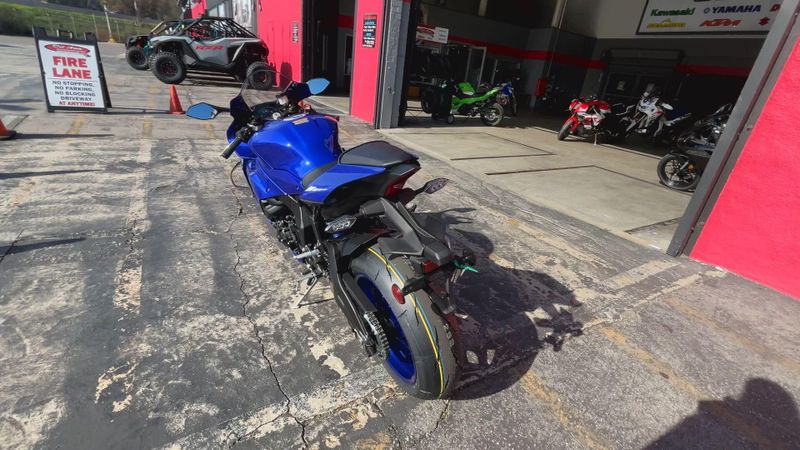New 2026 Yamaha YZF-R1 Image 7