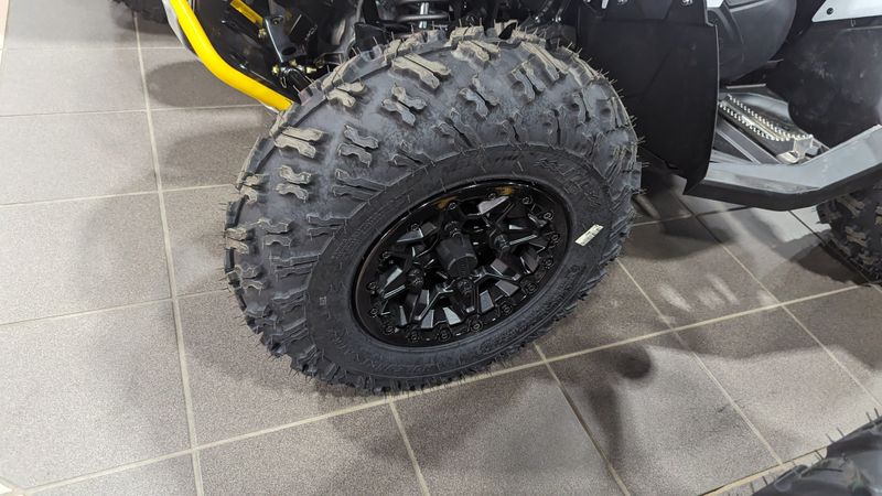2024 Can-Am RENEGADE XXC 1000R GY 24Image 16