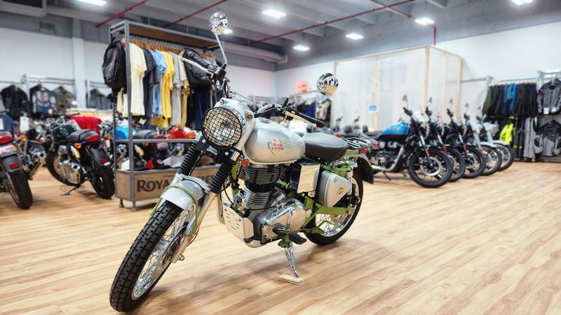 2020 Royal Enfield CLASSIC CHROME 500 Image 3