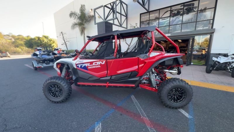 New 2026 Honda TALON1000R4 FOX LIVEVALVE Image 6