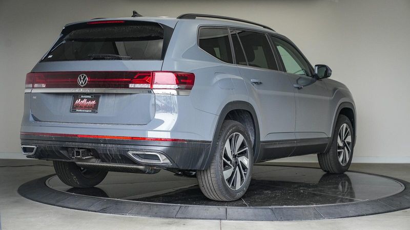 2025 Volkswagen Atlas 2.0T SE w/TechnologyImage 4