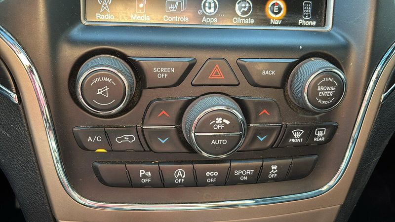 2017 Jeep Grand Cherokee LimitedImage 14