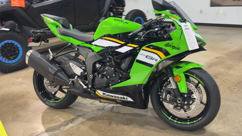 New 2025 Kawasaki NINJA ZX-6R ABS KRT EDITION Image 6