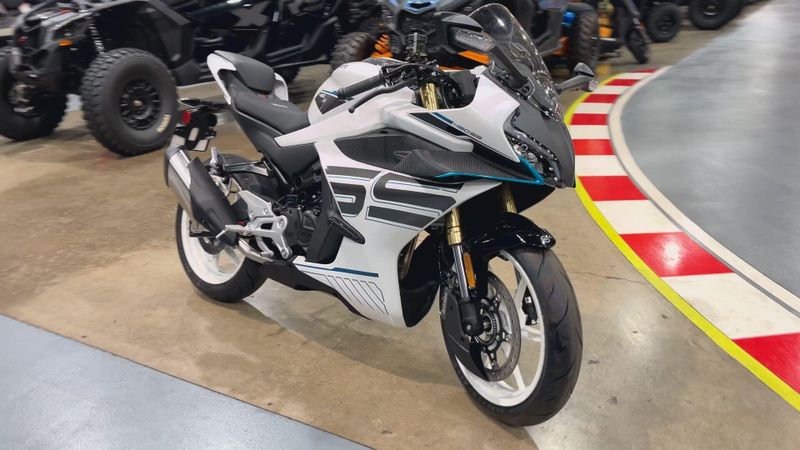 New 2026 CFMOTO 450SS Image 6