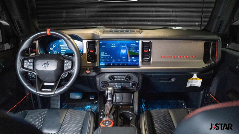 2023 Ford Bronco Raptor photo 28