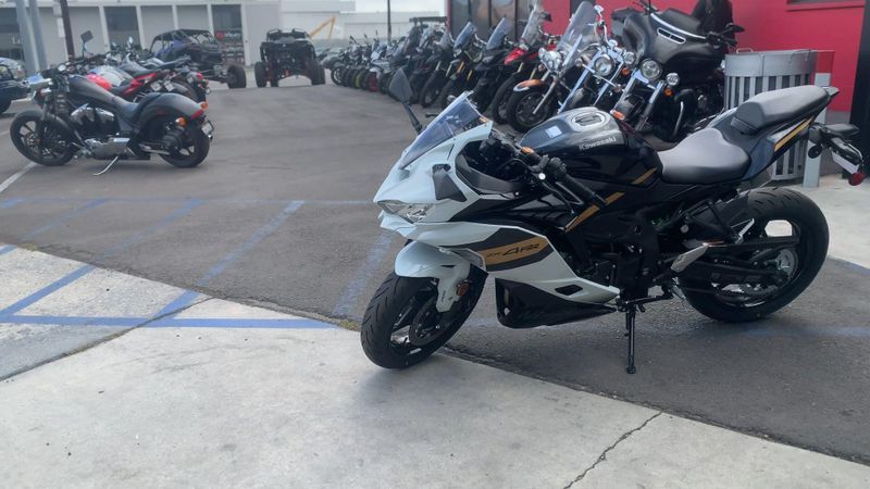 New 2026 Kawasaki NINJA ZX-4RR ABS Image 5